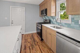 140 Nash St in New Haven, CT - Building Photo - Building Photo
