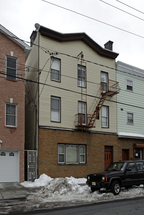 119 Franklin St in Jersey City, NJ - Building Photo