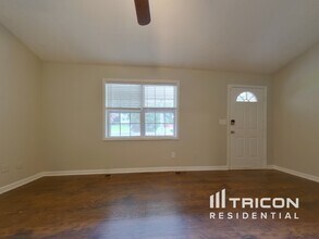278 Farm Brook Ln in Dallas, GA - Building Photo - Building Photo