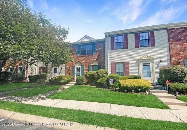 property at 269 Bromley Pl