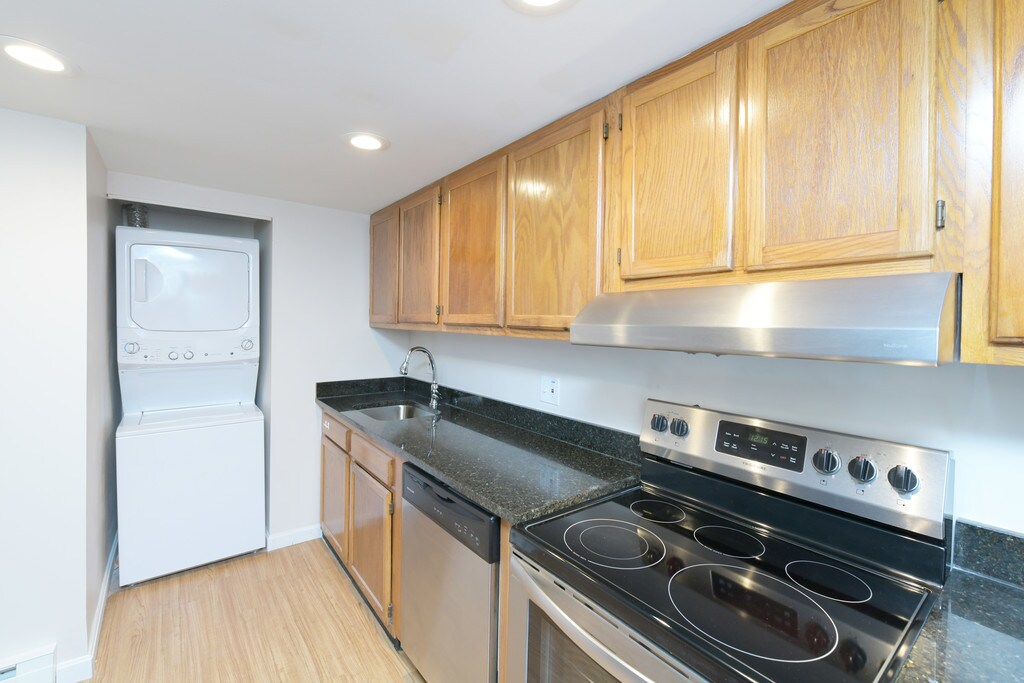 Worcester Street Apartments Southbridge, MA Apartments For Rent