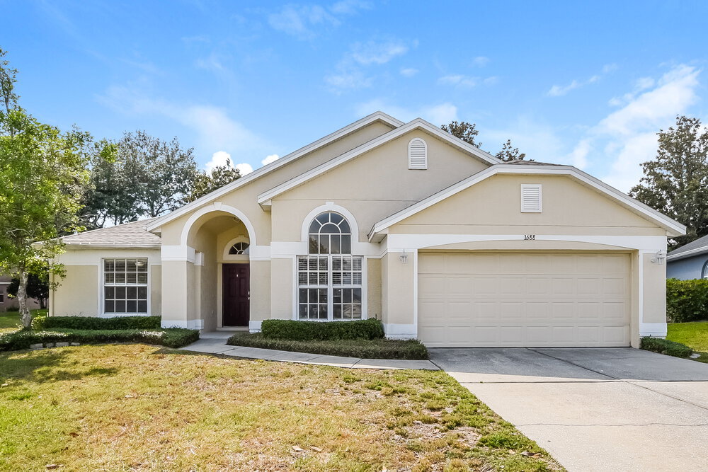 1688 Golfside Village Ct in Apopka, FL - Building Photo