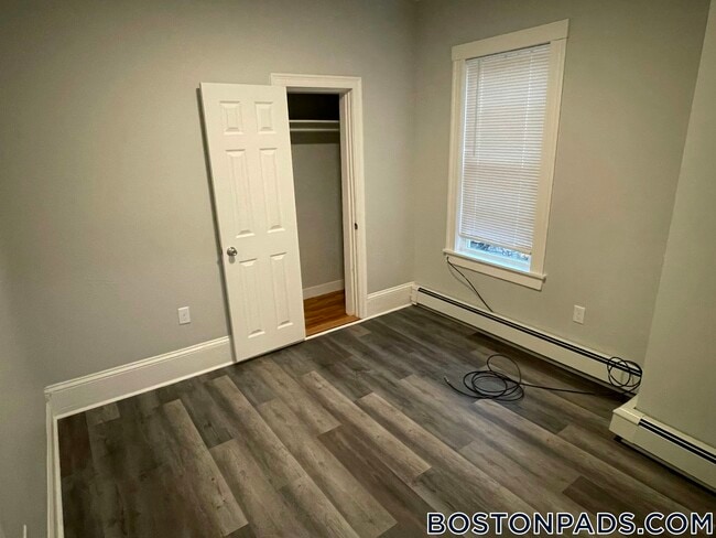 1922 Columbus Ave in Boston, MA - Foto de edificio - Building Photo