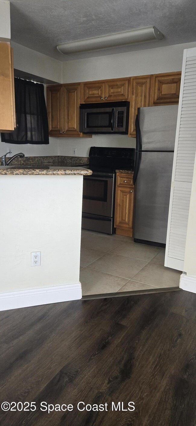 1801 Island Club Dr in Indialantic, FL - Building Photo - Building Photo