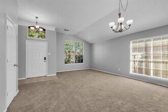 3326 Pebble Beach Ln in Pearland, TX - Building Photo - Building Photo