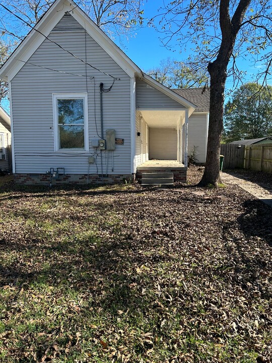 1920 Moss St in North Little Rock, AR - Building Photo