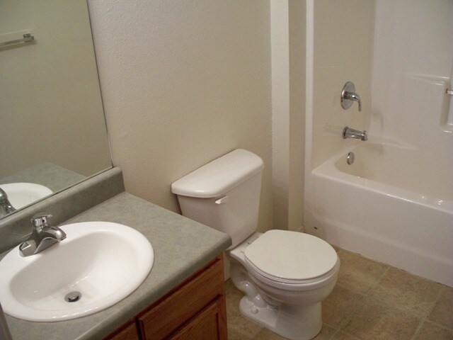 107 Garden Cir in Branson, MO - Building Photo - Building Photo