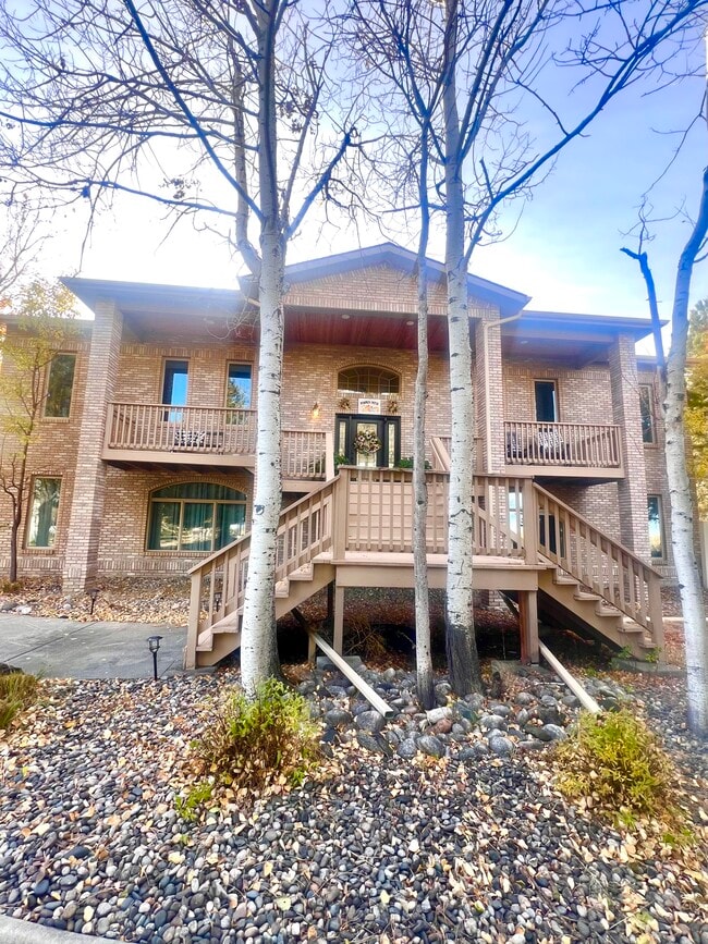 property at 3441 Masterson Cir