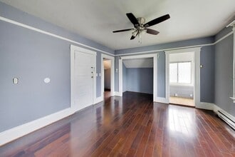 329 N Ellsworth Ave in San Mateo, CA - Building Photo - Building Photo