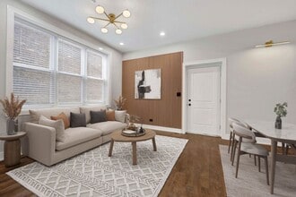 2350 S Leavitt St in Chicago, IL - Building Photo - Building Photo