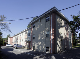 Green Street Flats Apartments