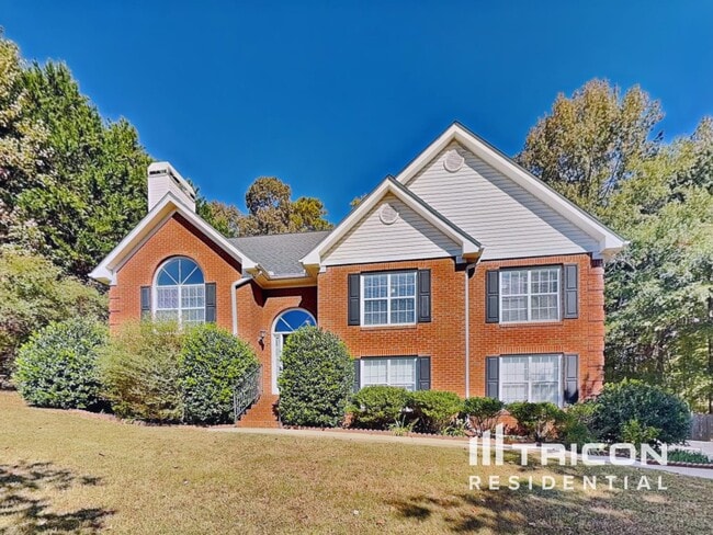 property at 260 Brook Hollow Dr