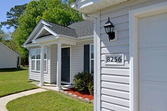 8256 Tartan Ln in Myrtle Beach, SC - Building Photo - Building Photo