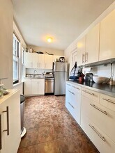 32 Sidlaw Rd in Boston, MA - Foto de edificio - Building Photo