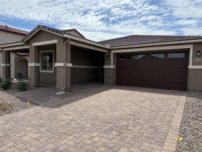 property at 40563 W Michaels Dr