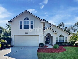 1173 Carmona Pl in St. Augustine, FL - Building Photo