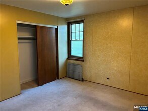 415-417-417 Hamilton St in Harrison, NJ - Building Photo - Building Photo