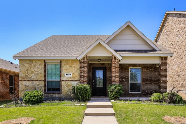 property at 1629 Applegate Way