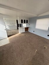 2156 N Weaver Rd in New Cambria, KS - Building Photo - Building Photo