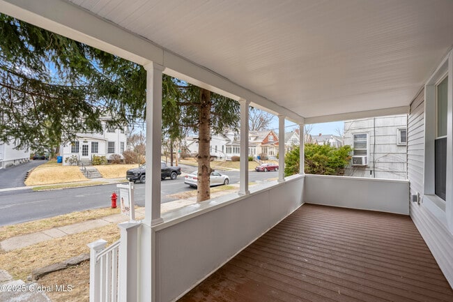 38 W Erie St in Albany, NY - Building Photo - Building Photo