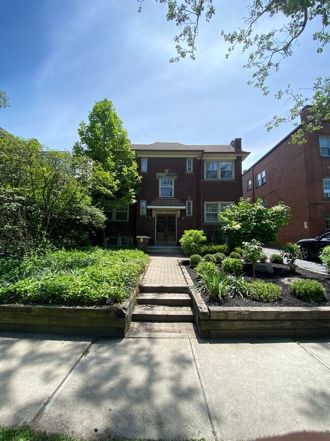 property at 2592 Mayfield Rd