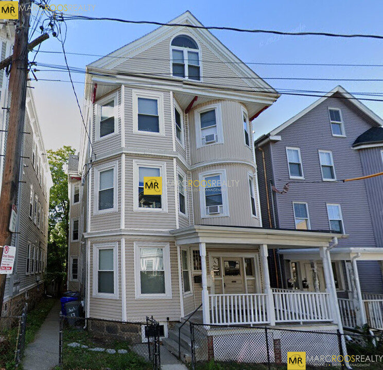 13 Sachem St in Boston, MA - Foto de edificio