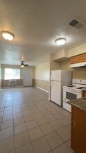 6769 California St in Winton, CA - Building Photo - Building Photo