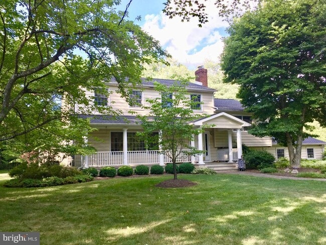 property at 328 Dodds Ln