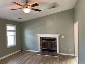 1642 High Plains Dr in Virginia Beach, VA - Building Photo - Building Photo