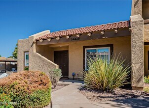 14420 N 57th Dr in Glendale, AZ - Building Photo - Building Photo