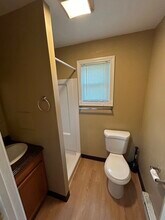 152 Hamilton St in Southbridge, MA - Building Photo - Building Photo