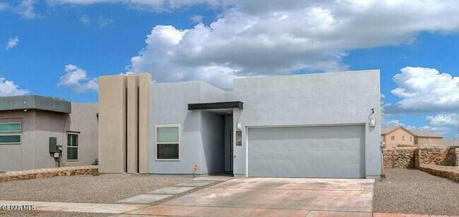 992 Stamfordham Dr in El Paso, TX - Building Photo - Building Photo