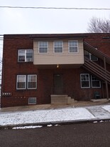 206 Edwin Ave SE, Unit Apt 1 Apartments