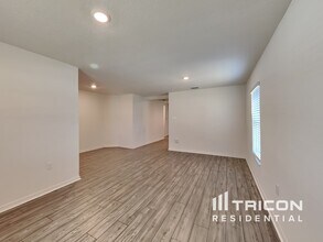 443 Underwood Trl in Palm Coast, FL - Building Photo - Building Photo