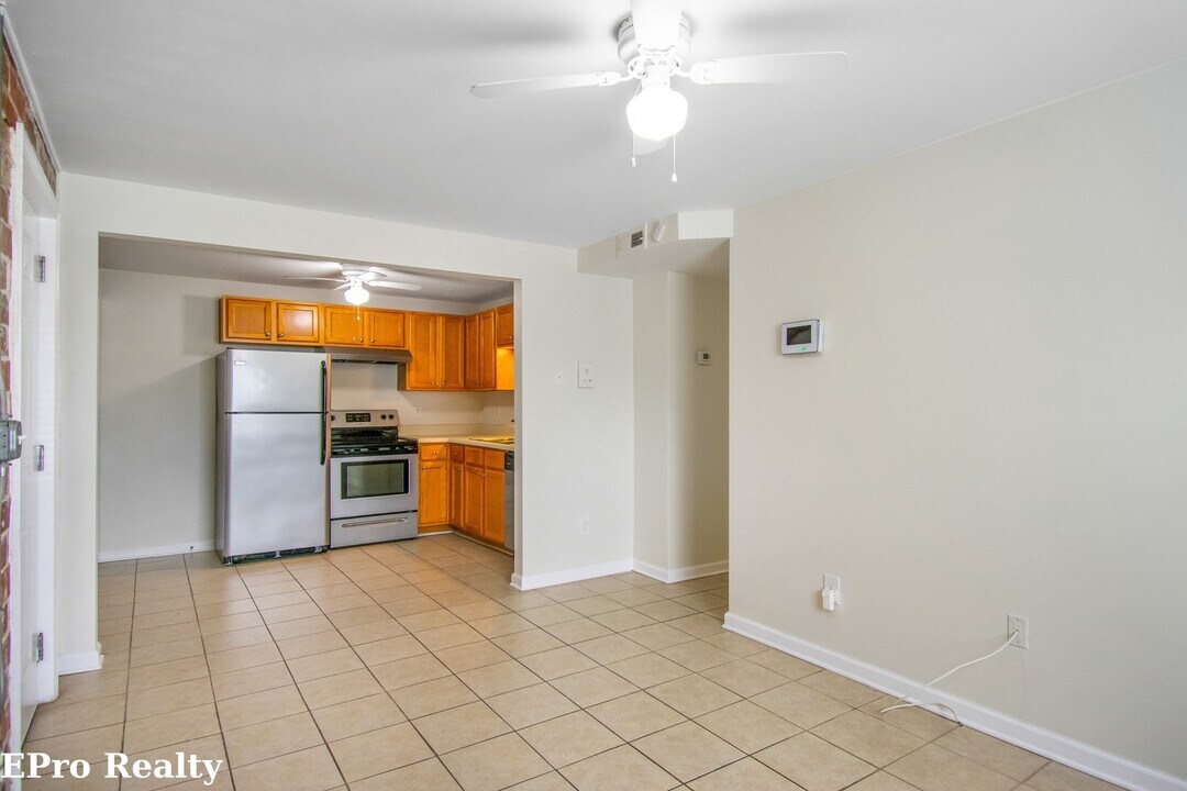 64 Willis Mill Rd SW in Atlanta, GA - Building Photo