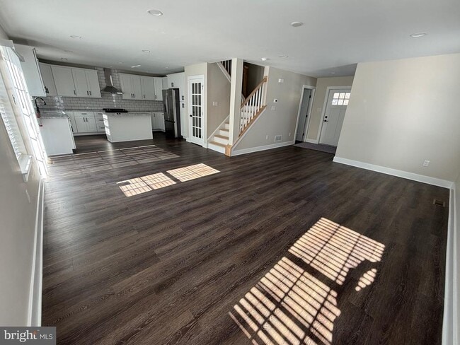 property at 114 Isabella Dr