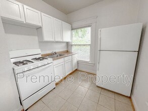 3708 Baltimore Ave in Kansas City, MO - Building Photo - Building Photo