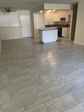 6979 Palm Ct, Unit J132 in Riverside, CA - Building Photo - Building Photo