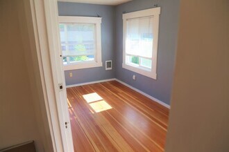 110 NW 23rd St in Corvallis, OR - Foto de edificio - Building Photo