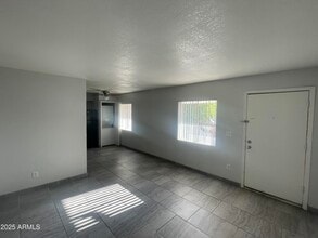 1222 E Mountain View Rd in Phoenix, AZ - Building Photo - Building Photo