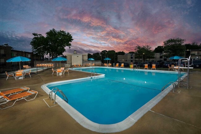 Heritage Square Apartments