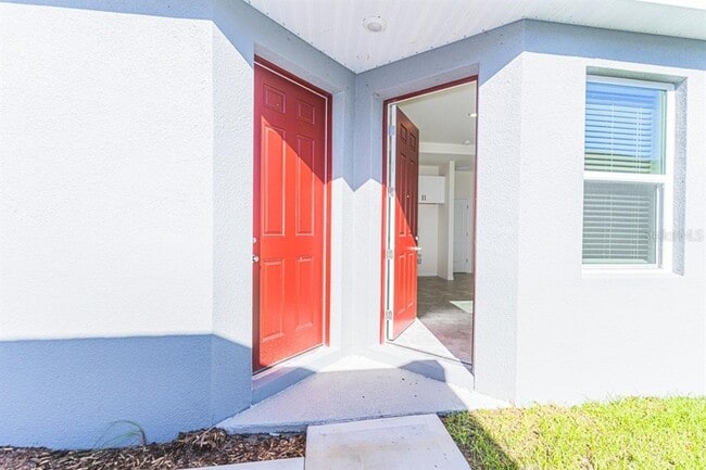 property at 7212 Nottingham Reel Ct