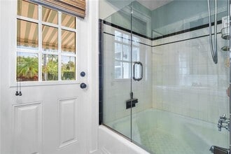 521 N Swinton Ave in Delray Beach, FL - Foto de edificio - Building Photo