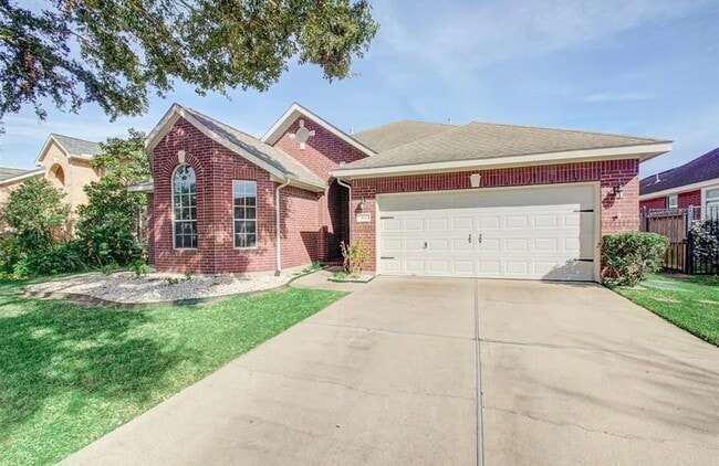 property at 814 N Elder Grove Dr