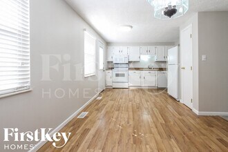 1273 W Stillwater Ln in Greenwood, IN - Building Photo - Building Photo