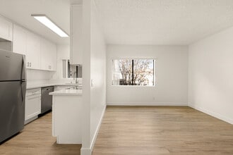Terre at Copley in El Cajon, CA - Foto de edificio - Building Photo