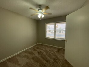 1755 Colonial Hills Dr in Southaven, MS - Building Photo - Building Photo