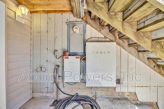 7011 Lakewood Dr in Pollock Pines, CA - Building Photo - Building Photo