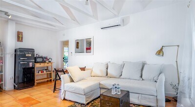 2918 Virginia St in Miami, FL - Building Photo - Building Photo