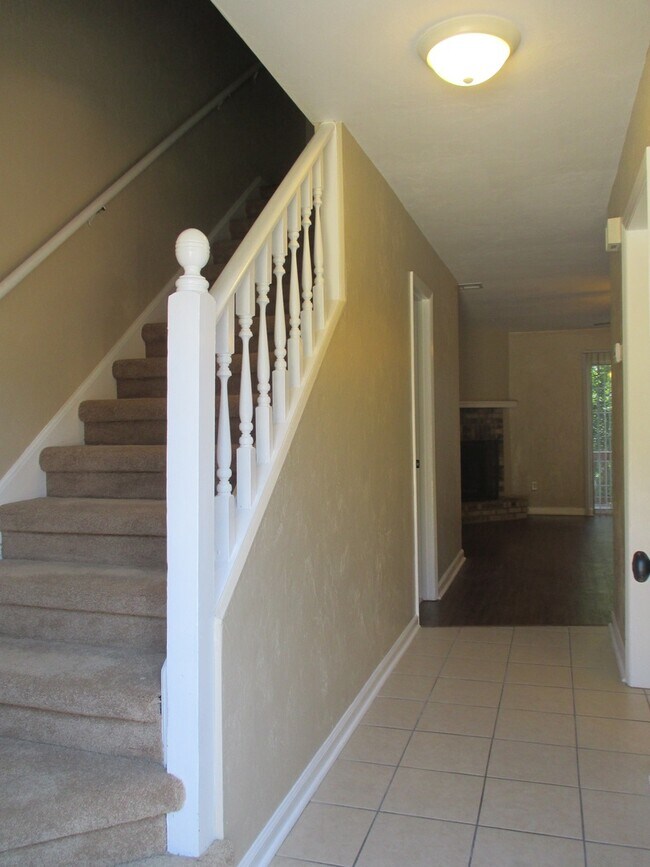 1569 Jacks Dr in Tallahassee, FL - Building Photo - Building Photo